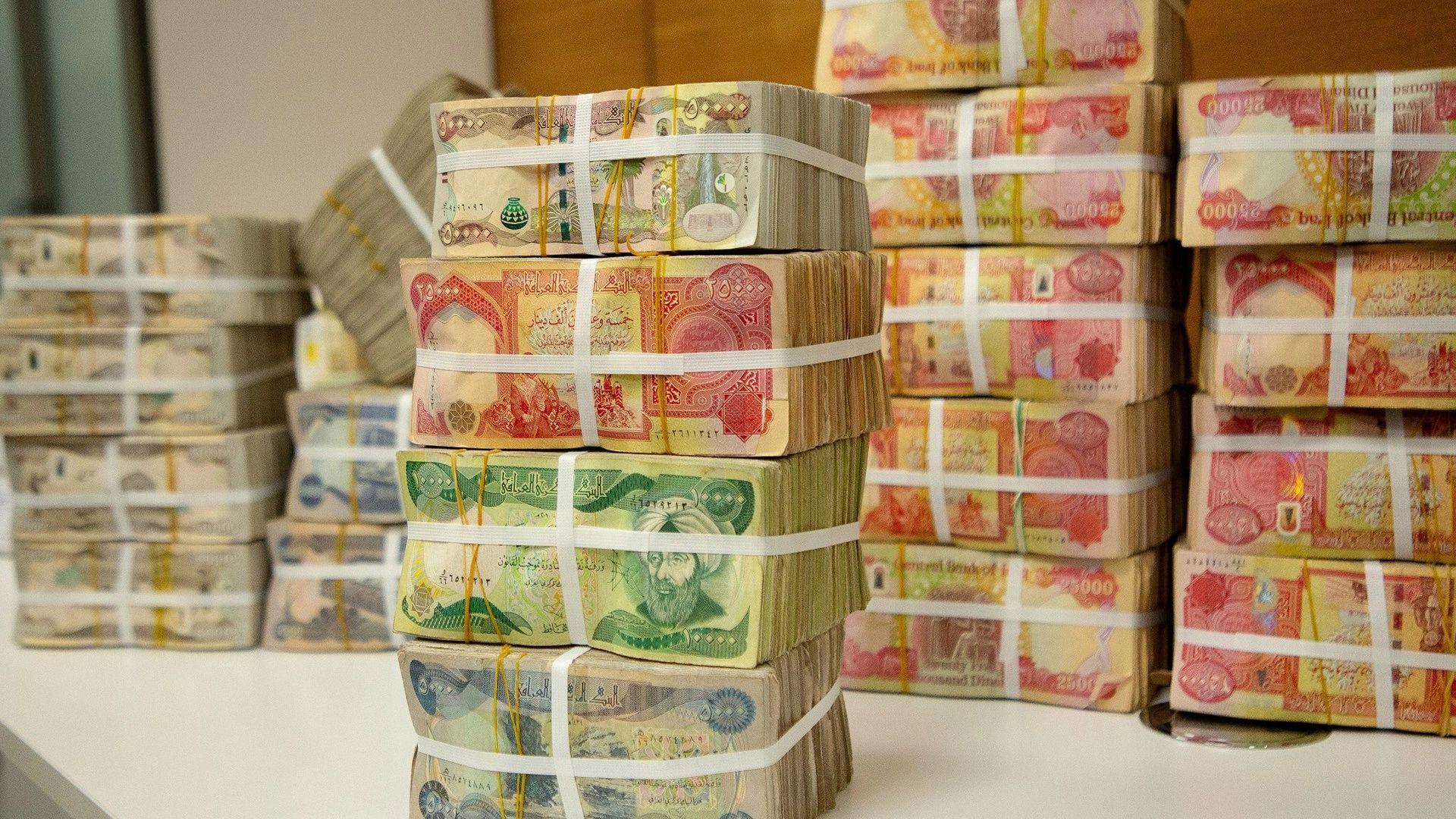 عیراق موچەی مانگی سێی موچەخۆرانی هەرێمی خەرجکرد