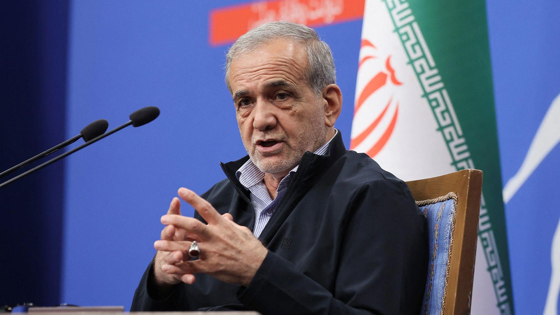 مەسعود پزیشکیان: وا باشترە ئەمریکا بە زمانی دایەلۆگ لەگەڵماندا کێشەکان چارەسەر بکات