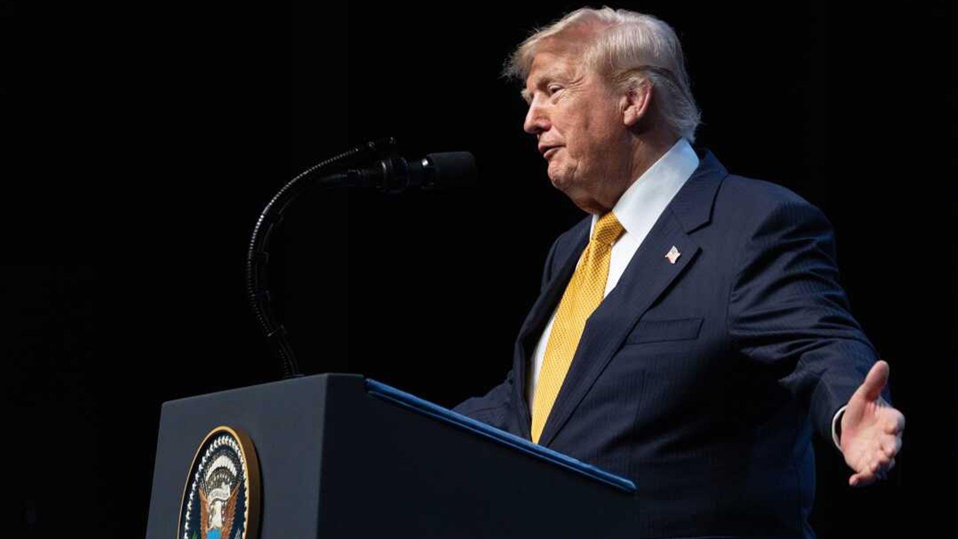 ترەمپ: گورزی بەهێزمان لە ئێران داوە و گەروی هورمز بە کراوەیی دەمێنێتەوە